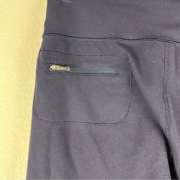 Lululemon Dark Blue Cropped Wide Leg Athleisure Pants Size 4 - Picture 2 of 5